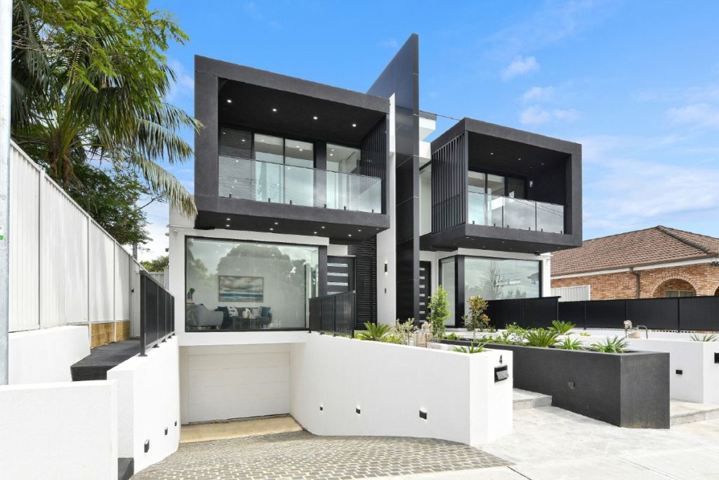 Building on a Sloping Block: What Sydney Homeowners Should Know
